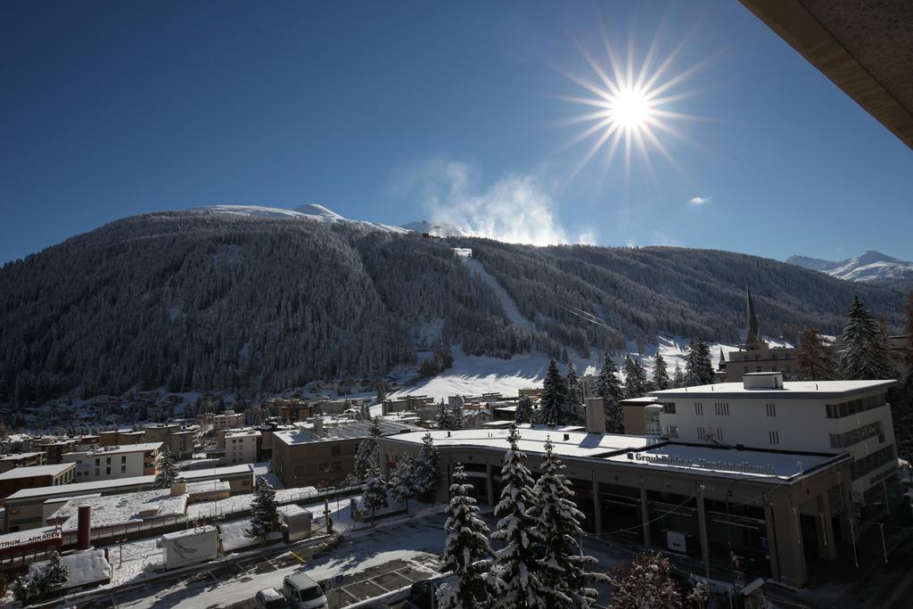 New Renovated Apartment In Center Of Davos Exterior photo