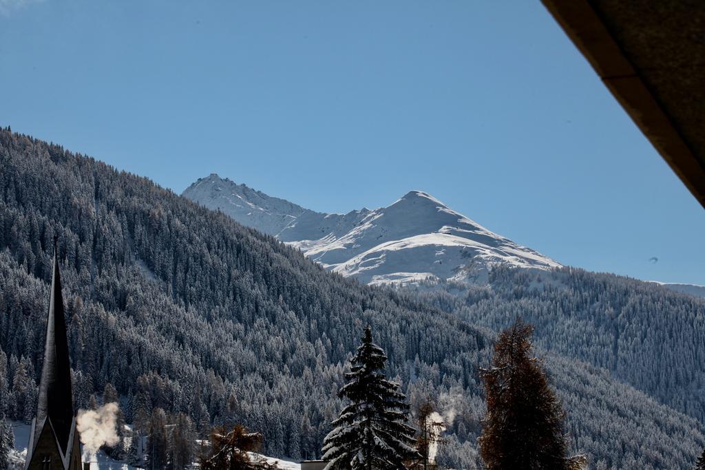 New Renovated Apartment In Center Of Davos Exterior photo